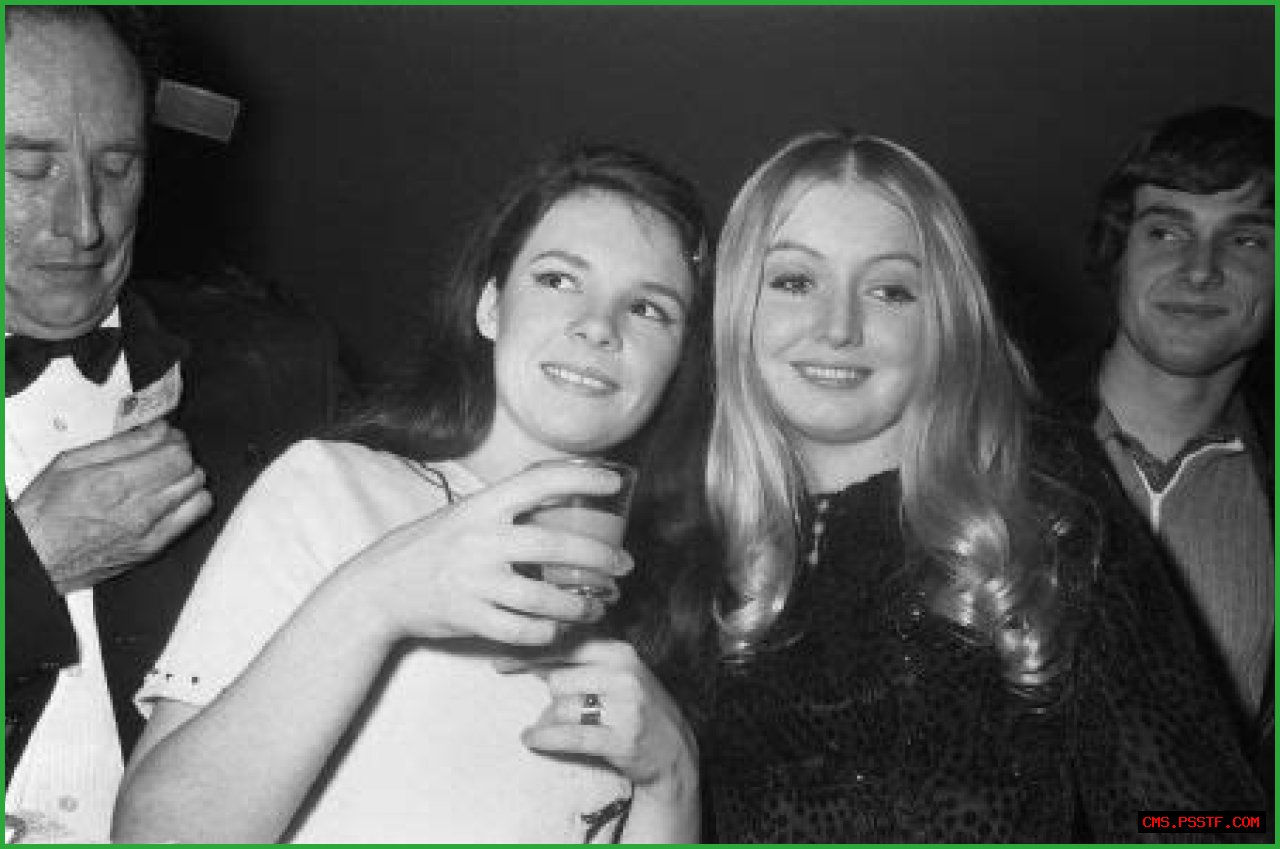 Who is Mary Hopkin Dating Now